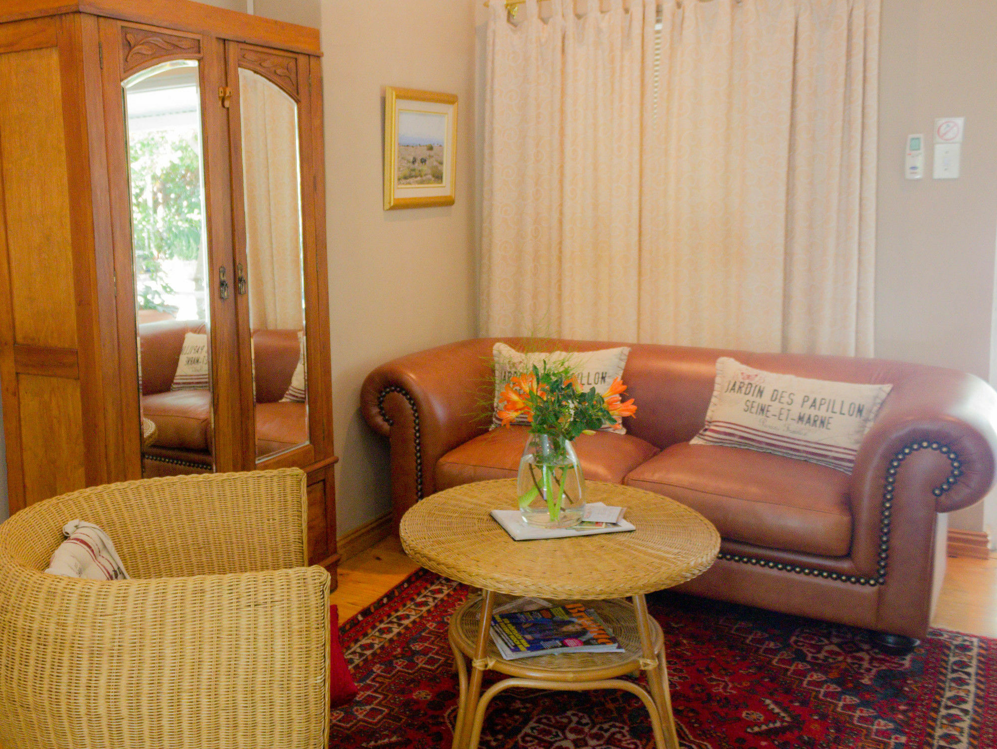 Bed and Breakfast Adley House à Oudtshoorn Extérieur photo
